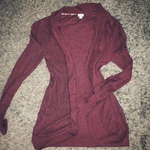 Maroon 3 quarter length Sweater